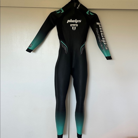 Michael Phelps Aquasphere 2.0 Women’s XS Wetsuit - Picture 2 of 9